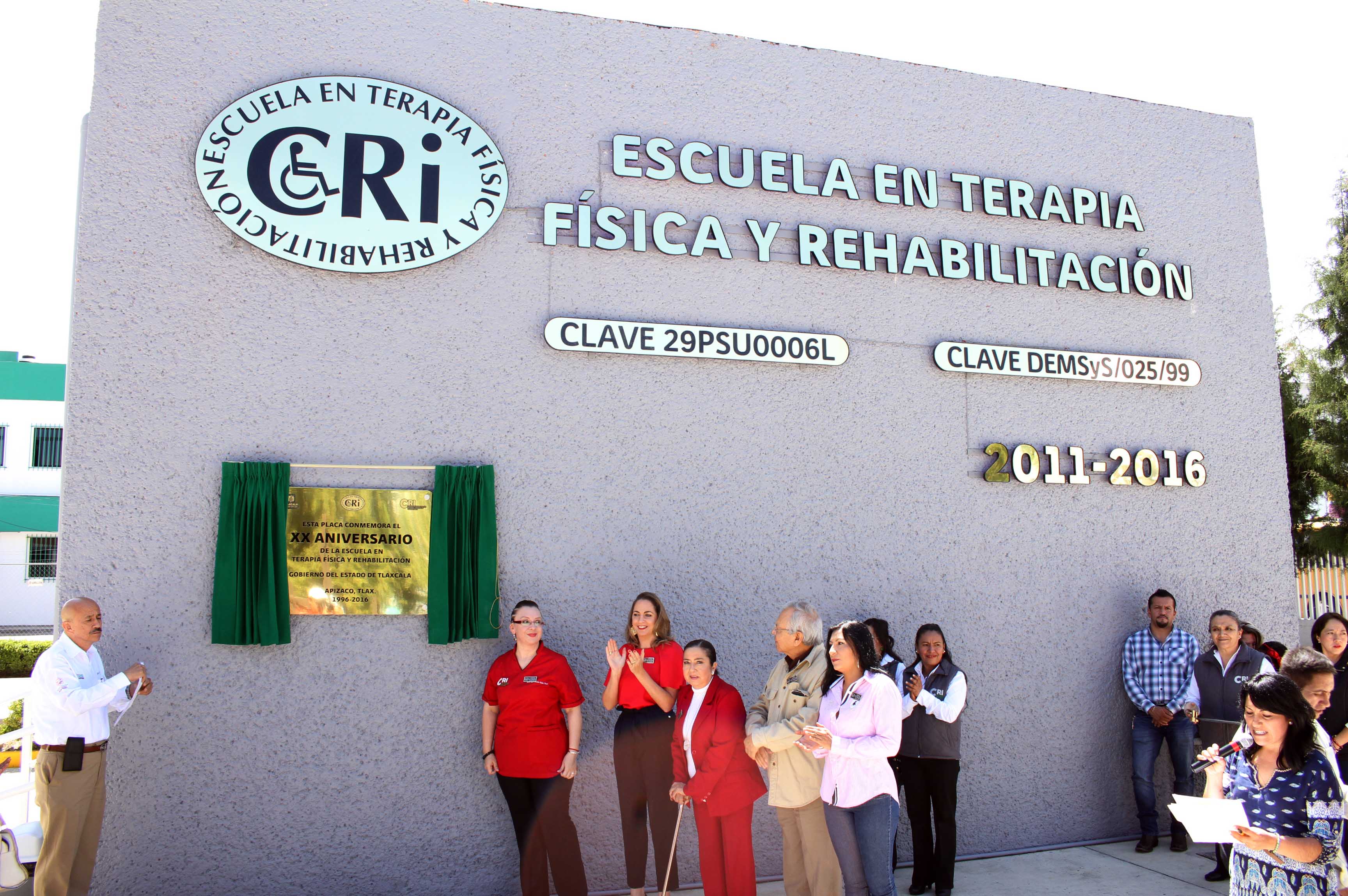 Celebra CRI XX Aniversario de la Escuela de en Terapia Física y de Rehabilitación Celebra CRI XX Aniversario de la Escuela de en Terapia Física y de Rehabilitación