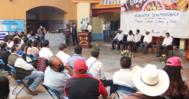 Fomentan SIA y el ayuntamiento de Hueyotlipan producción de alimentos sanos y nutritivos